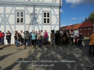 Aufstellen des Maibaums-003.jpg